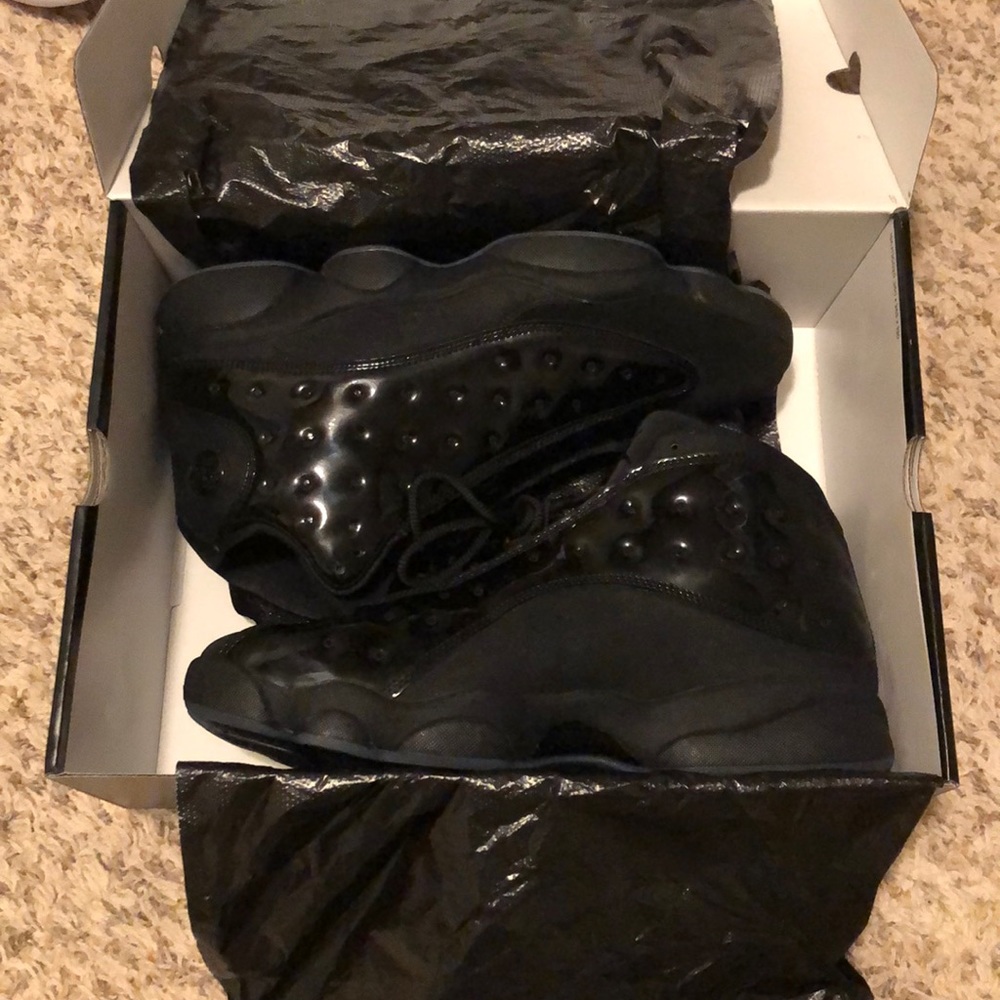 Cap and Gown Jordan 13, black cat 12c, and fly89